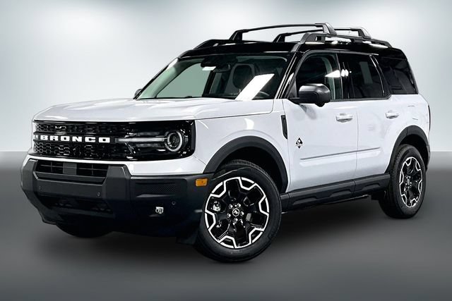 New 2026 Ford Bronco Sport Outer Banks w/ Outer Banks Tech Package+ AWD/4WD image 2