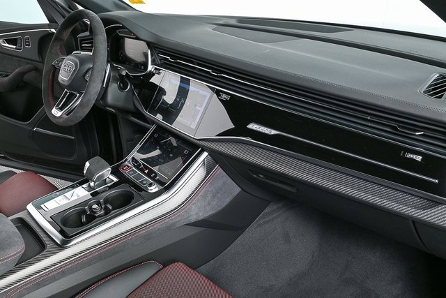 New 2026 Audi RS Q8 performance image 24