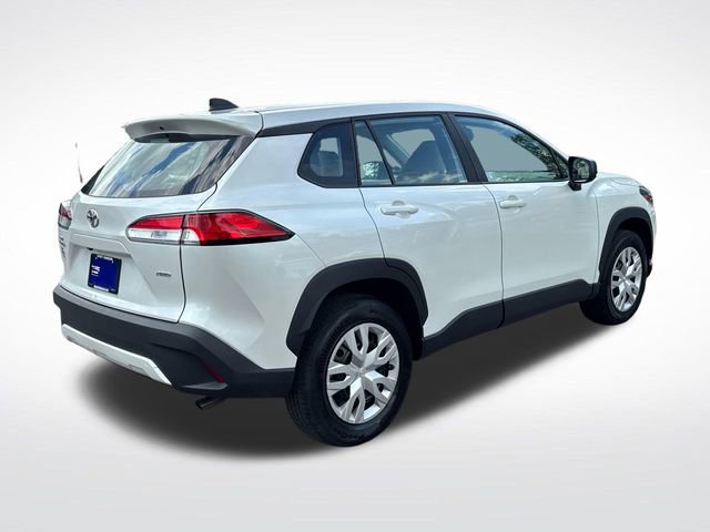 Used 2024 Toyota Corolla Cross L AWD/4WD image 6