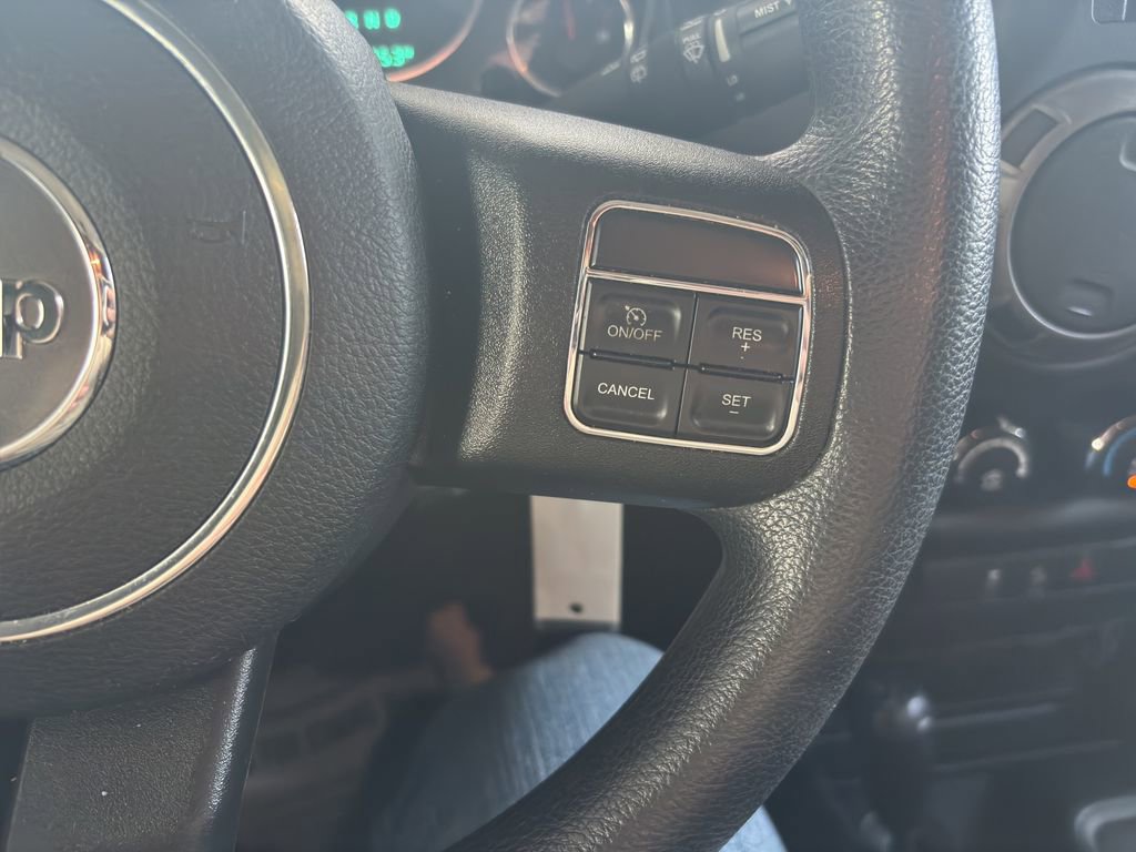 Used 2015 Jeep Wrangler Sport image 25