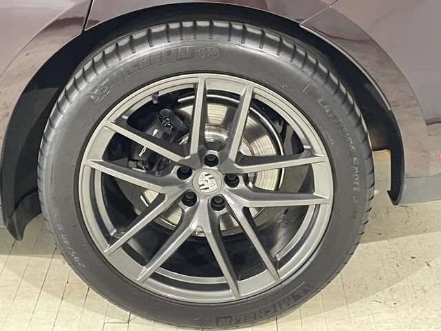 Certified 2023 Porsche Macan Turbo AWD/4WD image 14