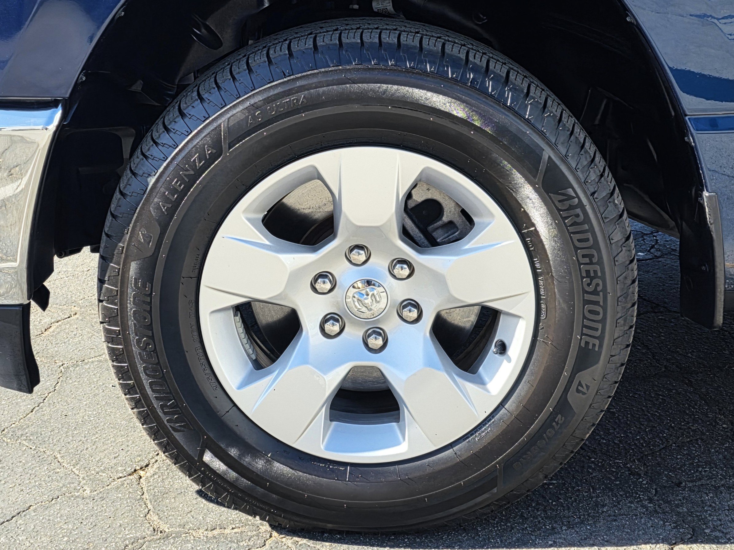 Certified 2025 RAM 2500 Big Horn AWD/4WD image 9