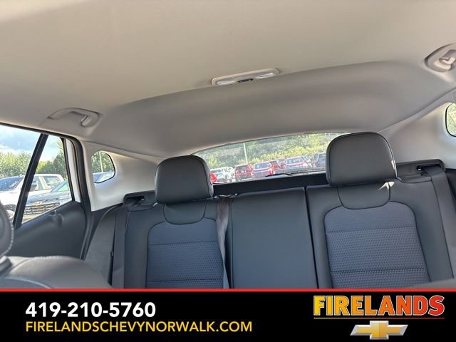 New 2025 Chevrolet Trax LT w/ Sunroof Package image 28