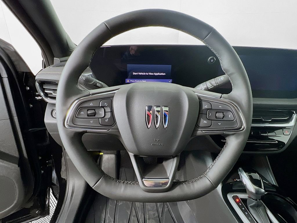 New 2025 Buick Envista Avenir image 11