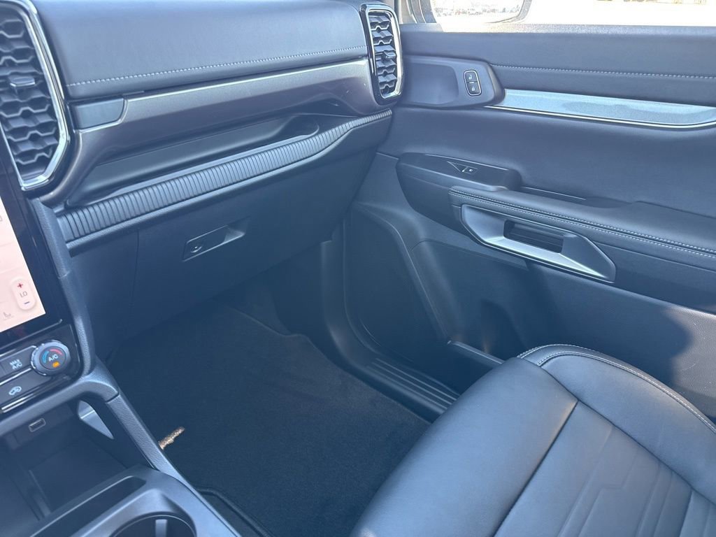 New 2025 Ford Ranger Lariat image 36