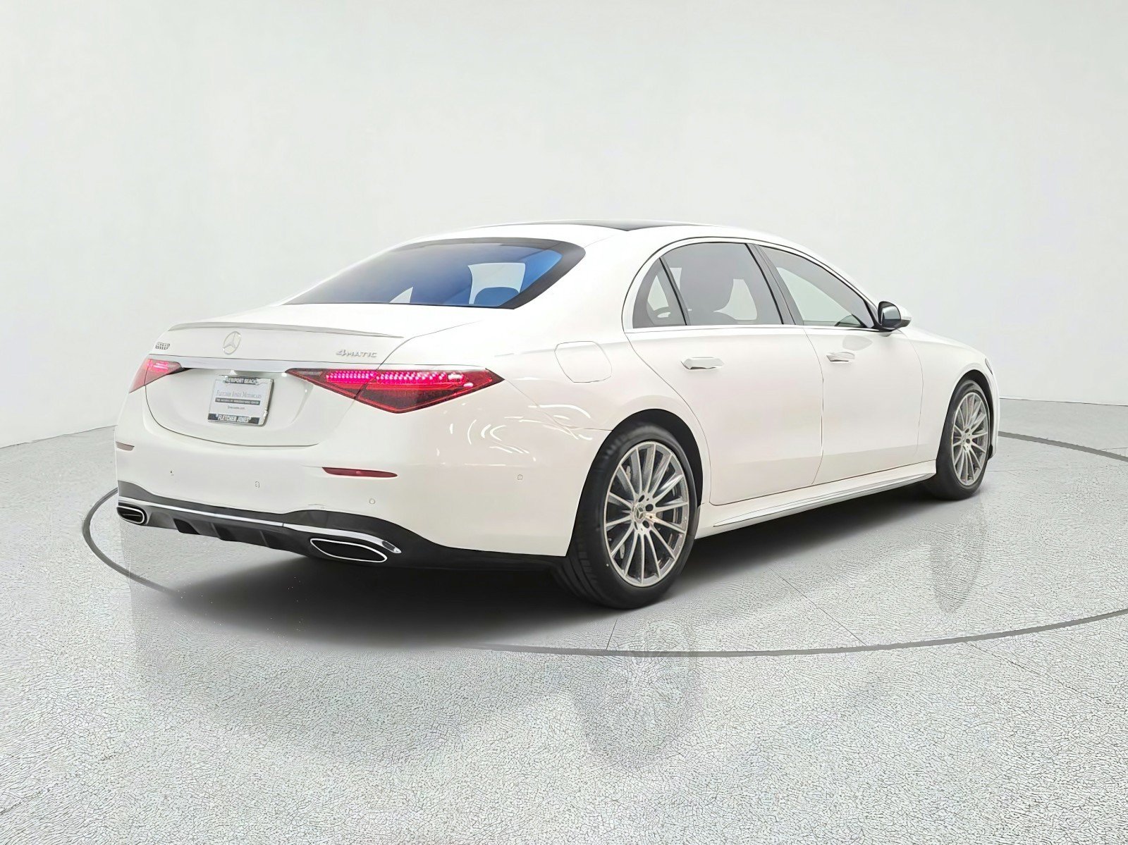 Used 2023 Mercedes-Benz S 580 4MATIC Sedan image 5