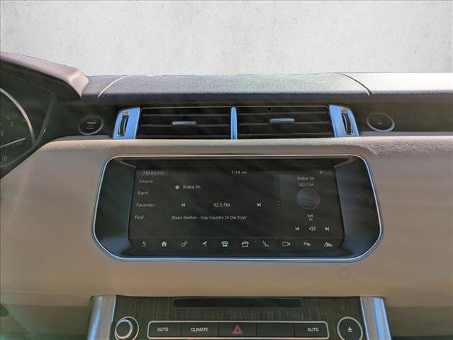 Used 2017 Land Rover Range Rover Sport SE image 11