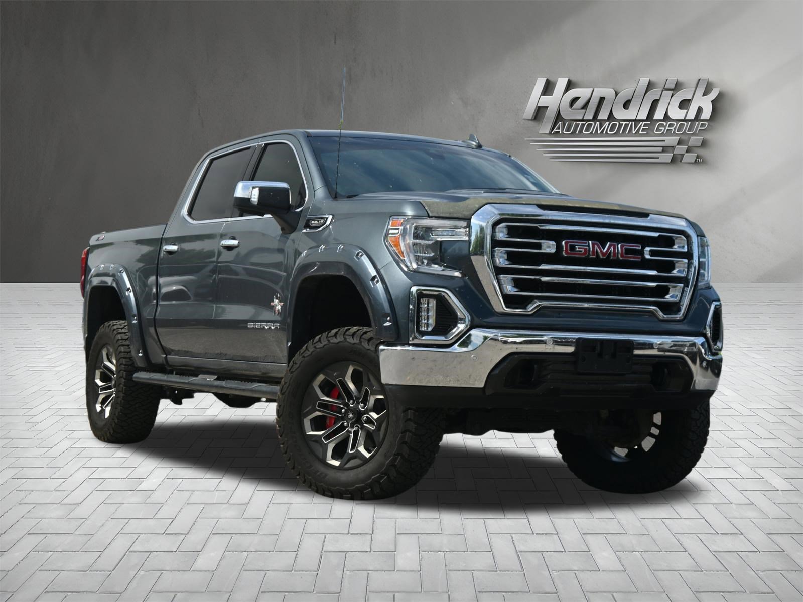Used 2019 GMC Sierra 1500 SLT w/ SLT Premium Plus Package AWD/4WD image 2