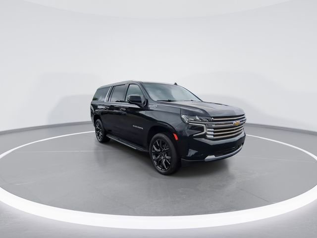 Used 2024 Chevrolet Suburban High Country w/ Advanced Technology Package AWD/4WD image 2