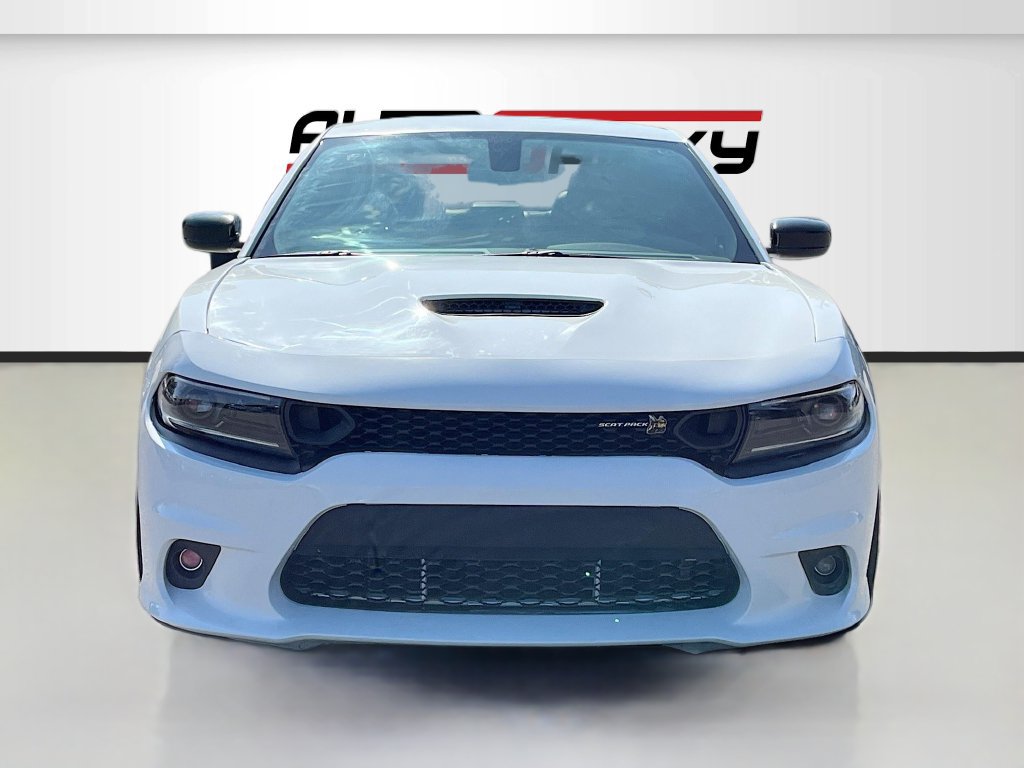 Used 2023 Dodge Charger Scat Pack w/ Plus Group RWD image 2