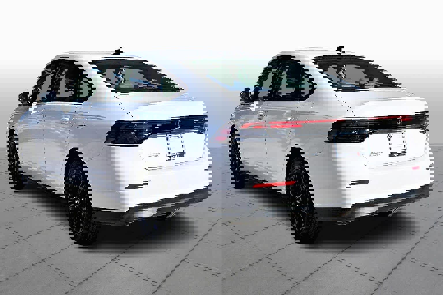 Certified 2025 Honda Accord SE image 11