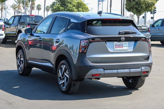 New 2026 Nissan Kicks SV image 5