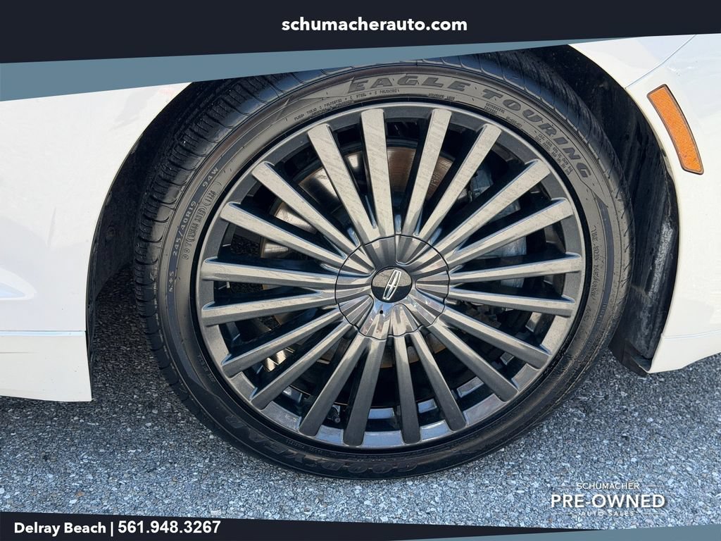 Used 2017 Lincoln MKZ Reserve FWD image 18