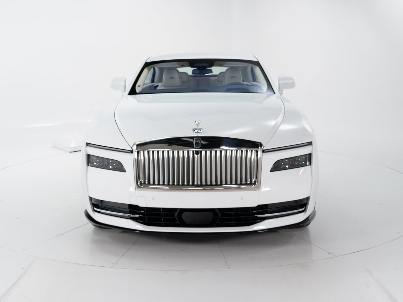 New 2026 Rolls-Royce Spectre Inspired By Primavera image 8