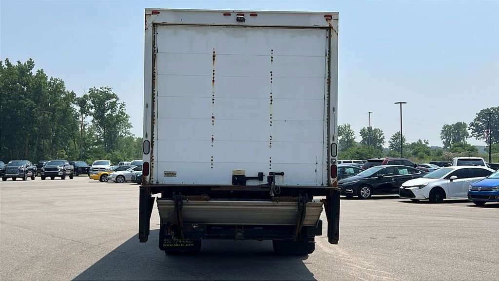 Used 2017 Ford F650 2WD Regular Cab Super Duty image 33