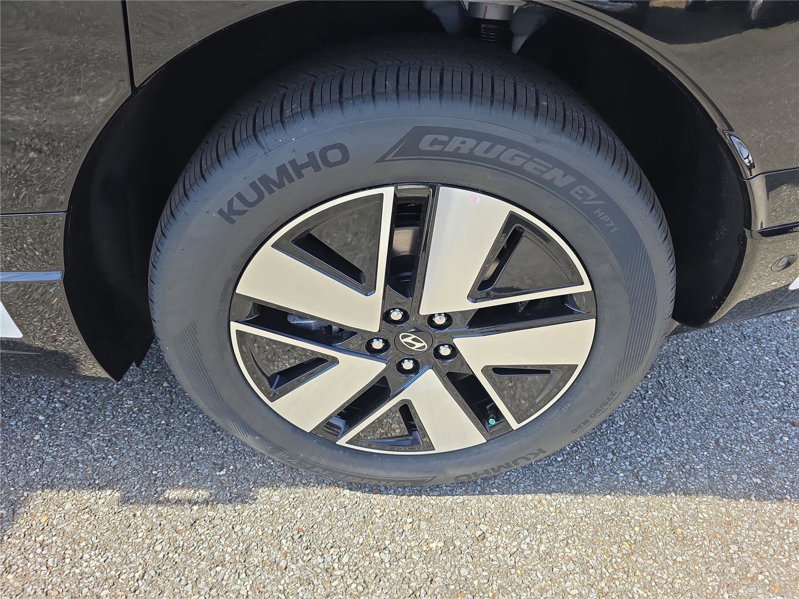 New 2026 Hyundai Ioniq 9 SEL image 9