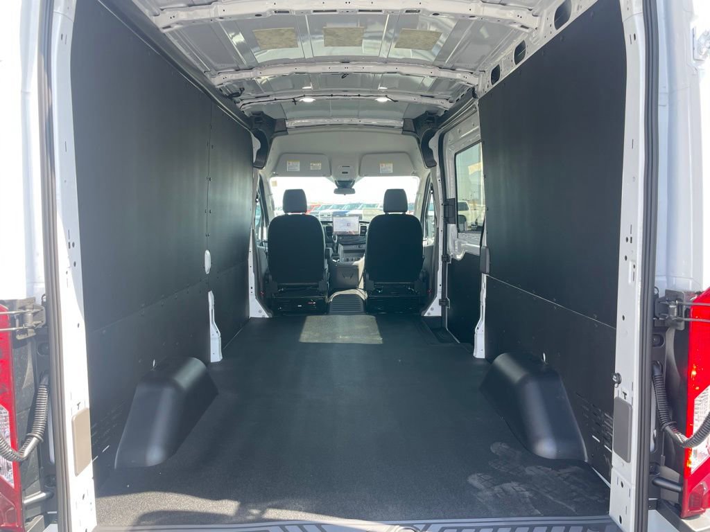 New 2026 Ford Transit 350 148 Medium Roof AWD image 35