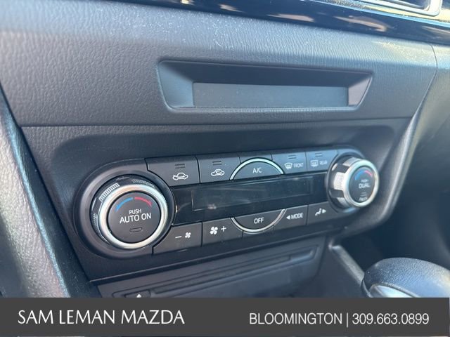 Used 2015 MAZDA MAZDA3 i Touring w/ Technology Package FWD image 5