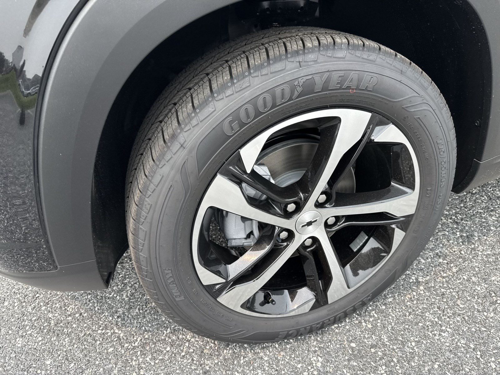 New 2026 Chevrolet Trax RS w/ Driver Confidence Package FWD image 8