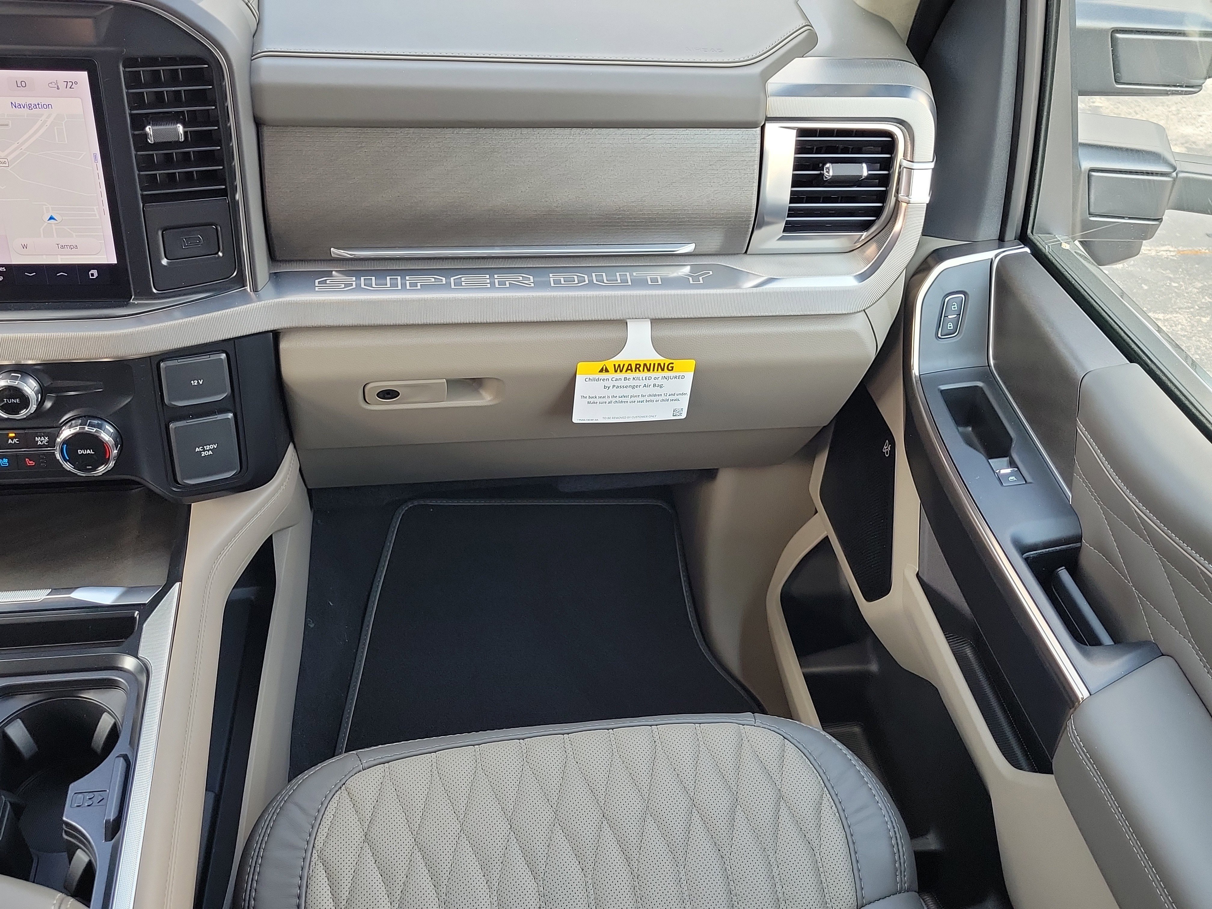 New 2026 Ford F450 Platinum w/ Platinum Plus Package AWD/4WD image 13