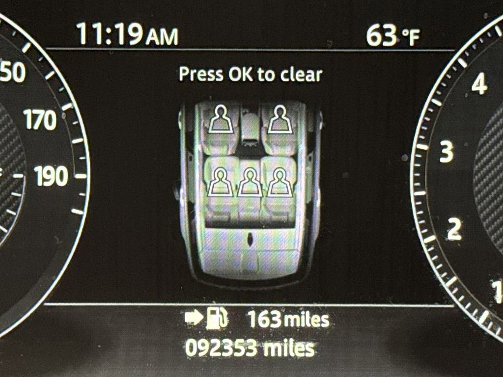 Used 2017 Land Rover Range Rover Sport SVR image 13