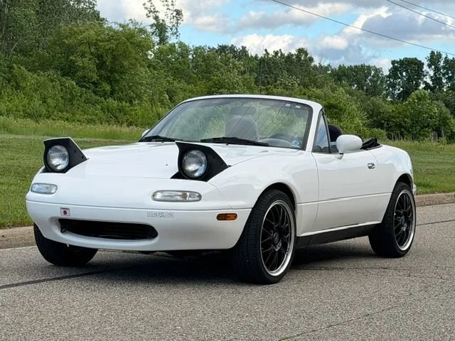 Used 1990 MAZDA MX-5 Miata RWD image 13
