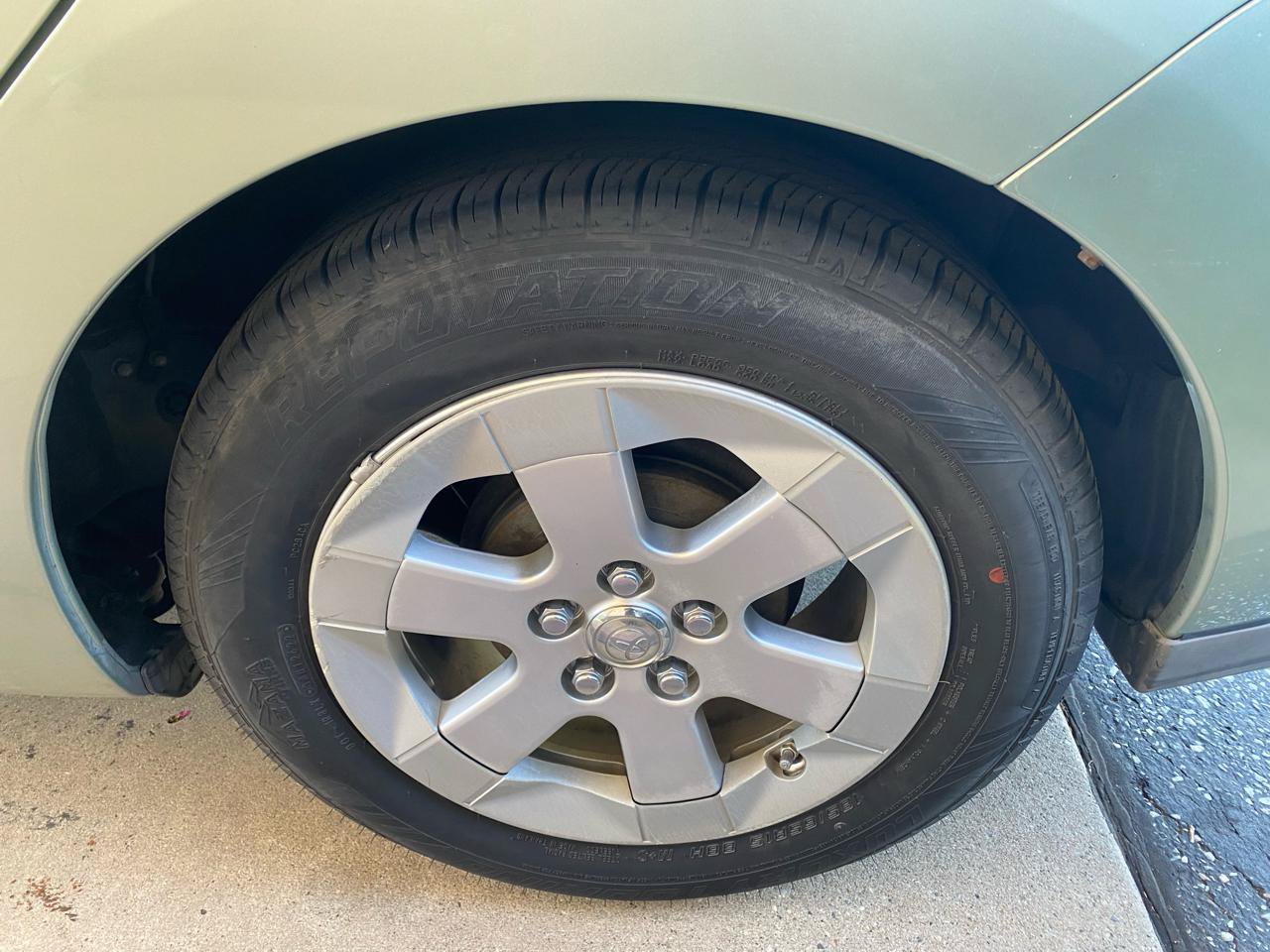 Used 2009 Toyota Prius FWD image 24