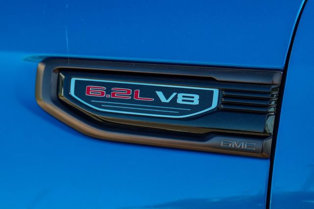 Used 2023 GMC Sierra 1500 AT4X AWD/4WD image 23