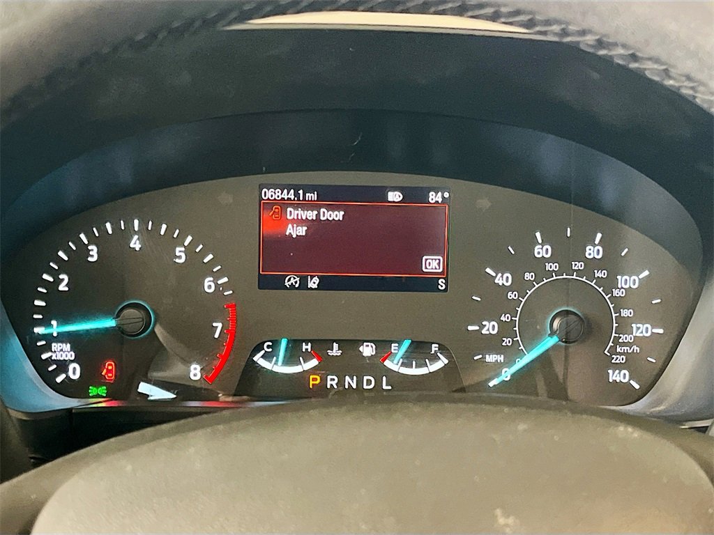 Used 2022 Ford Escape SE w/ SE Sport Appearance Package image 12