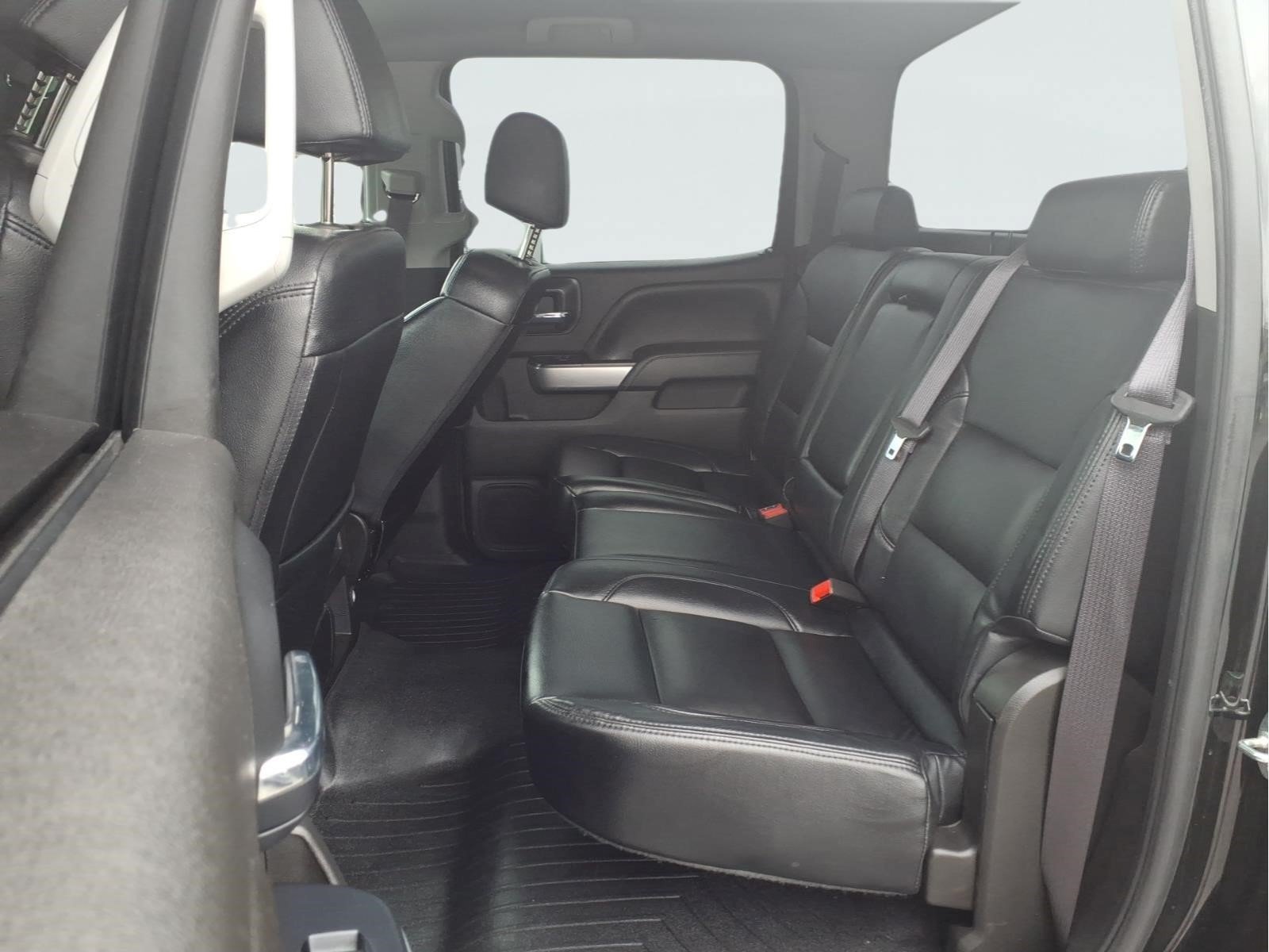 Used 2016 Chevrolet Silverado 2500 LT w/ Midnight Edition AWD/4WD image 19