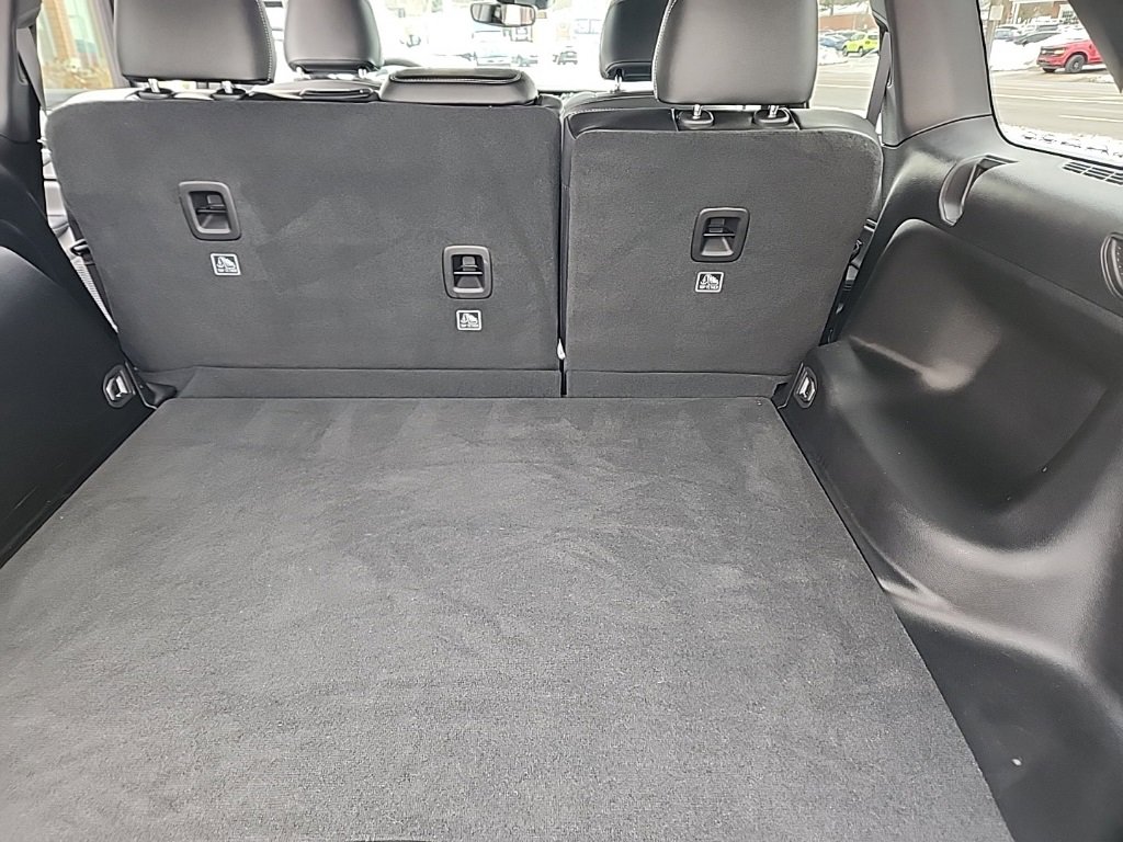 Certified 2024 Jeep Grand Cherokee Altitude image 27