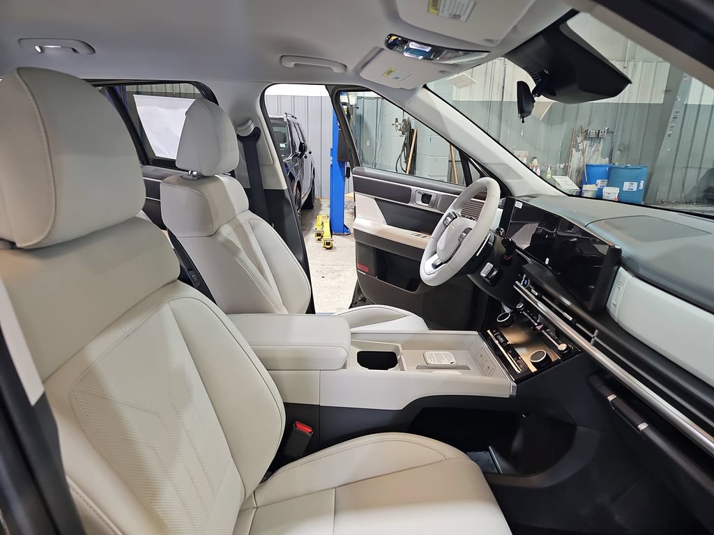 New 2026 Hyundai Santa Fe SEL FWD image 10