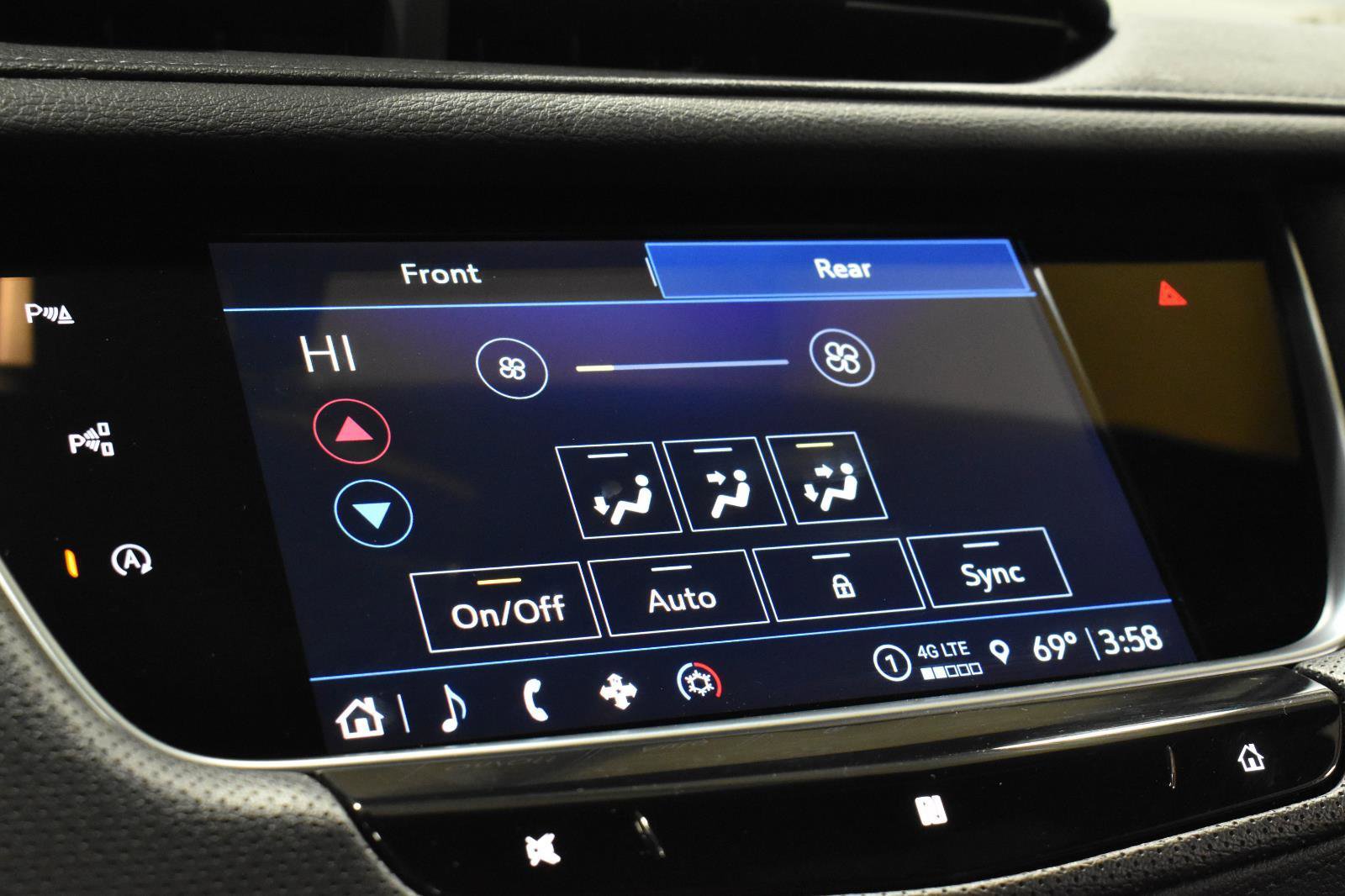 Used 2021 Cadillac XT5 Premium Luxury image 19