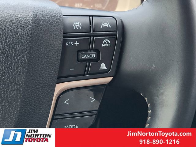 Used 2026 Toyota Crown AWD/4WD image 29