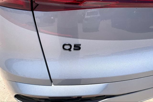 Used 2025 Audi Q5 Premium Plus w/ Premium Plus AWD/4WD image 33