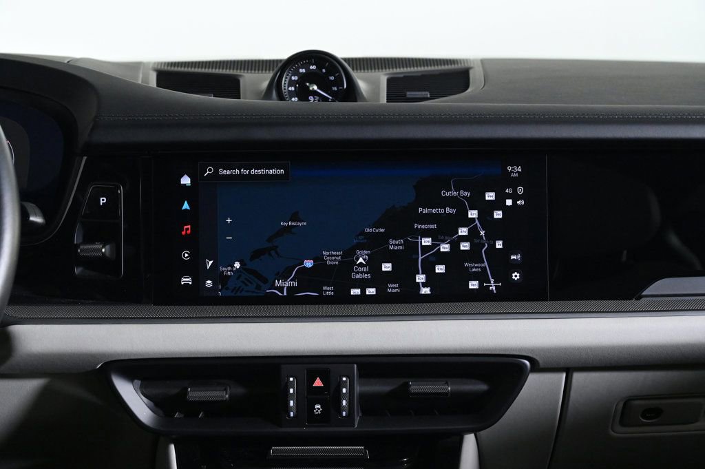 Certified 2025 Porsche Cayenne Coupe image 15