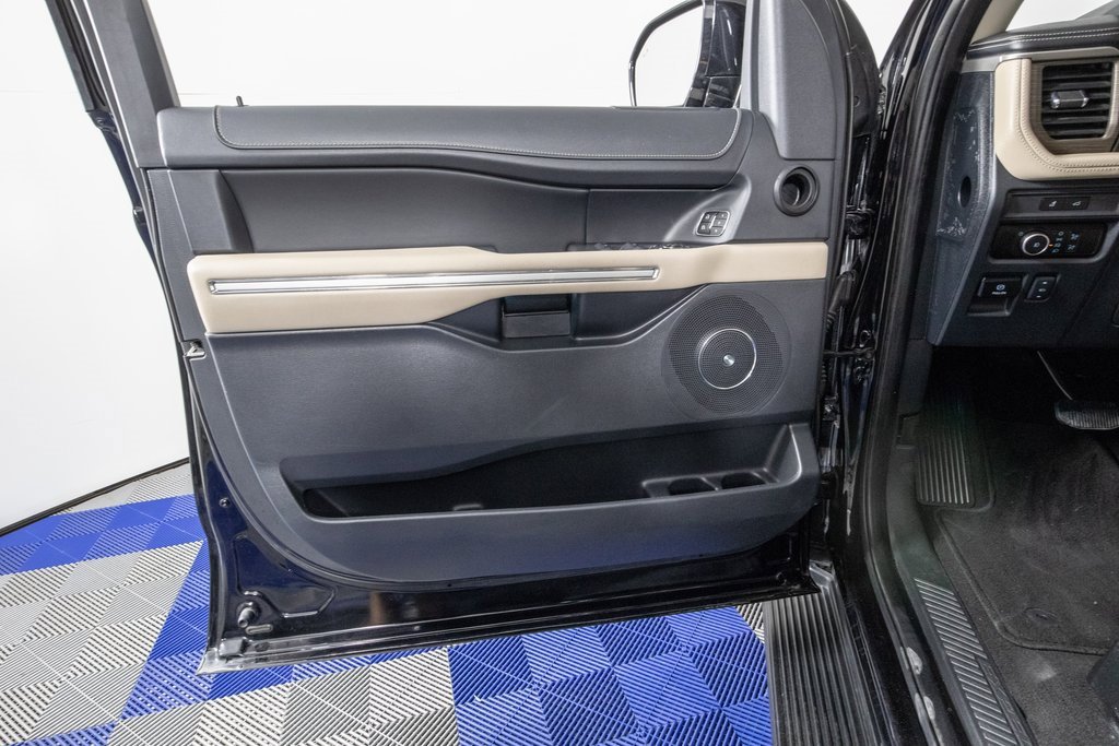 Used 2024 Ford Expedition Max Limited image 14