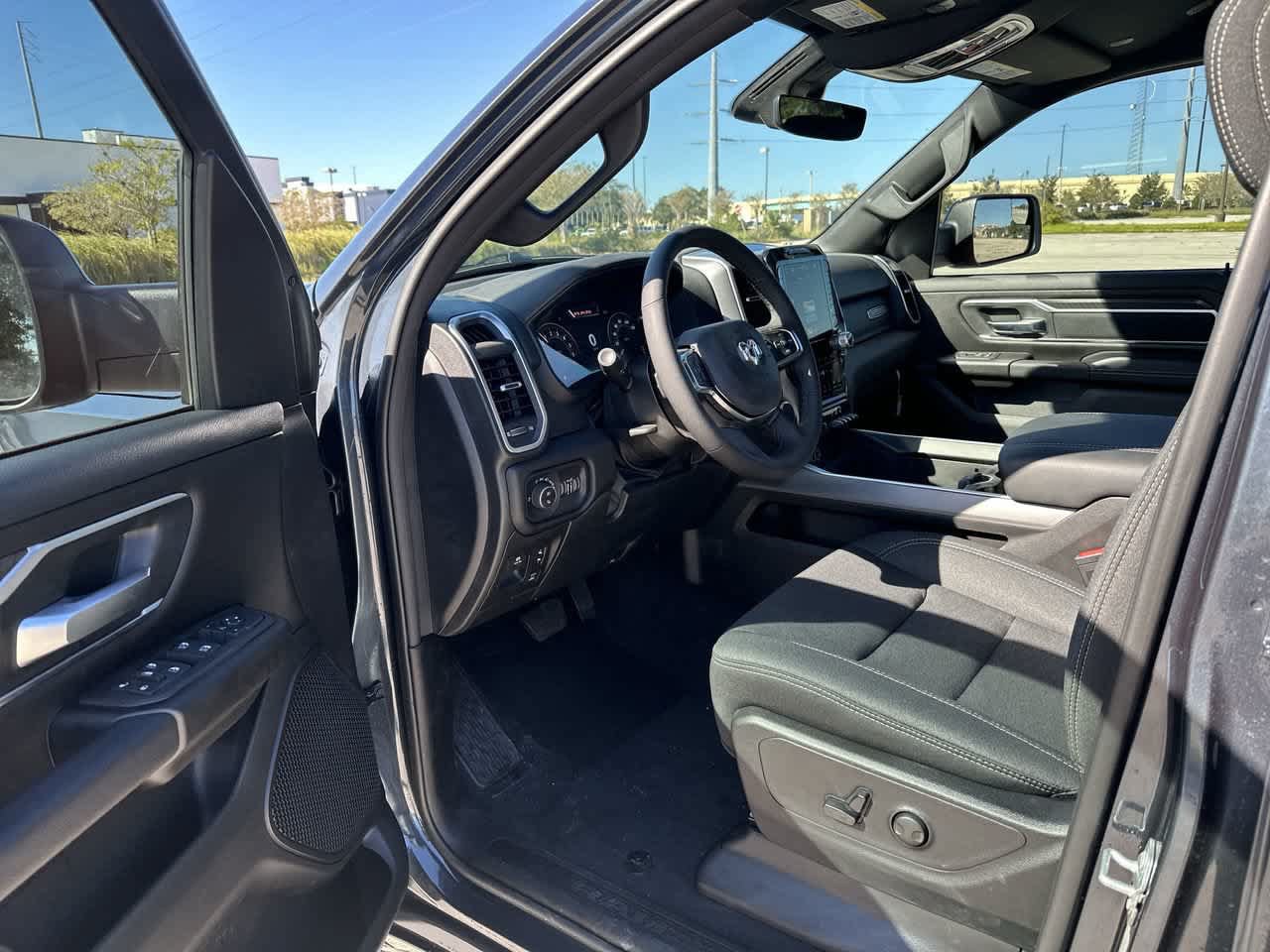 New 2026 RAM 1500 Big Horn AWD/4WD image 10