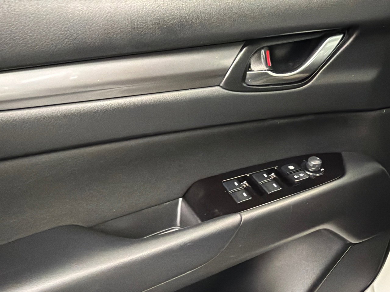 Used 2023 MAZDA CX-5 AWD 2.5 S image 32