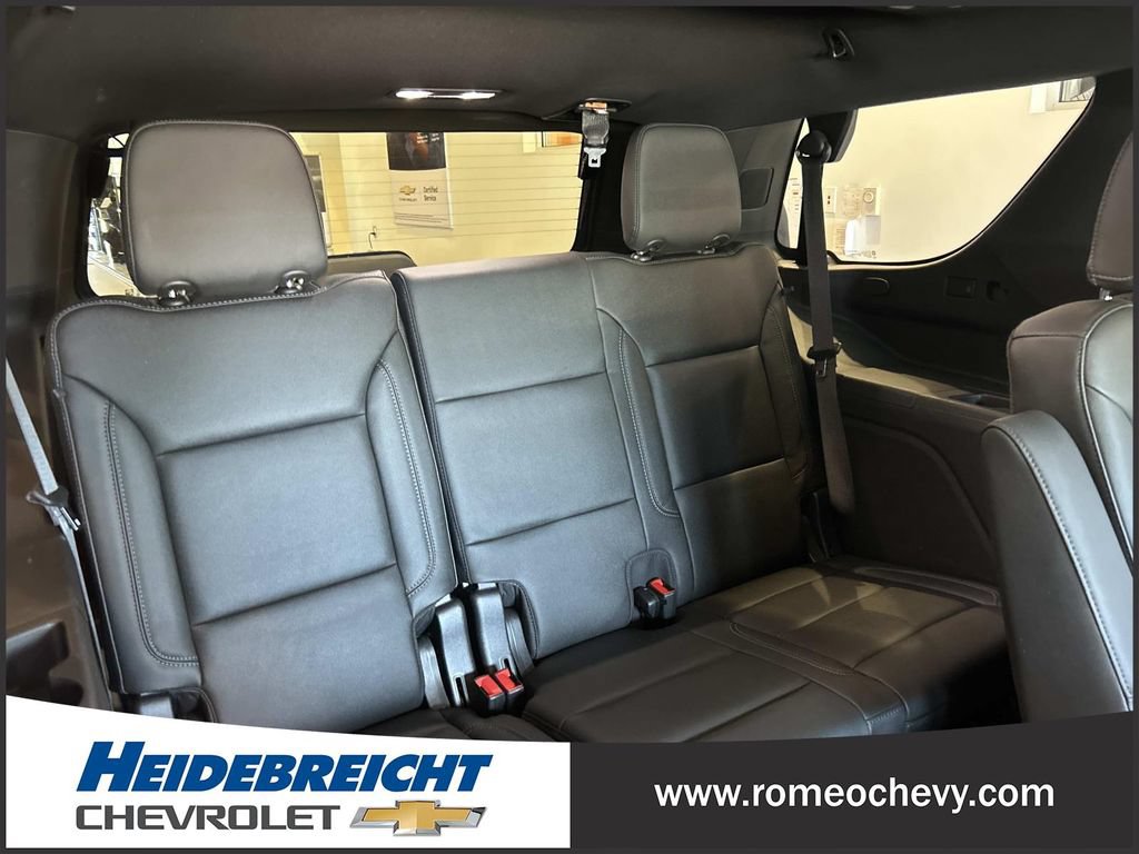 Used 2022 Chevrolet Tahoe LT w/ LT Signature Plus Package AWD/4WD image 38