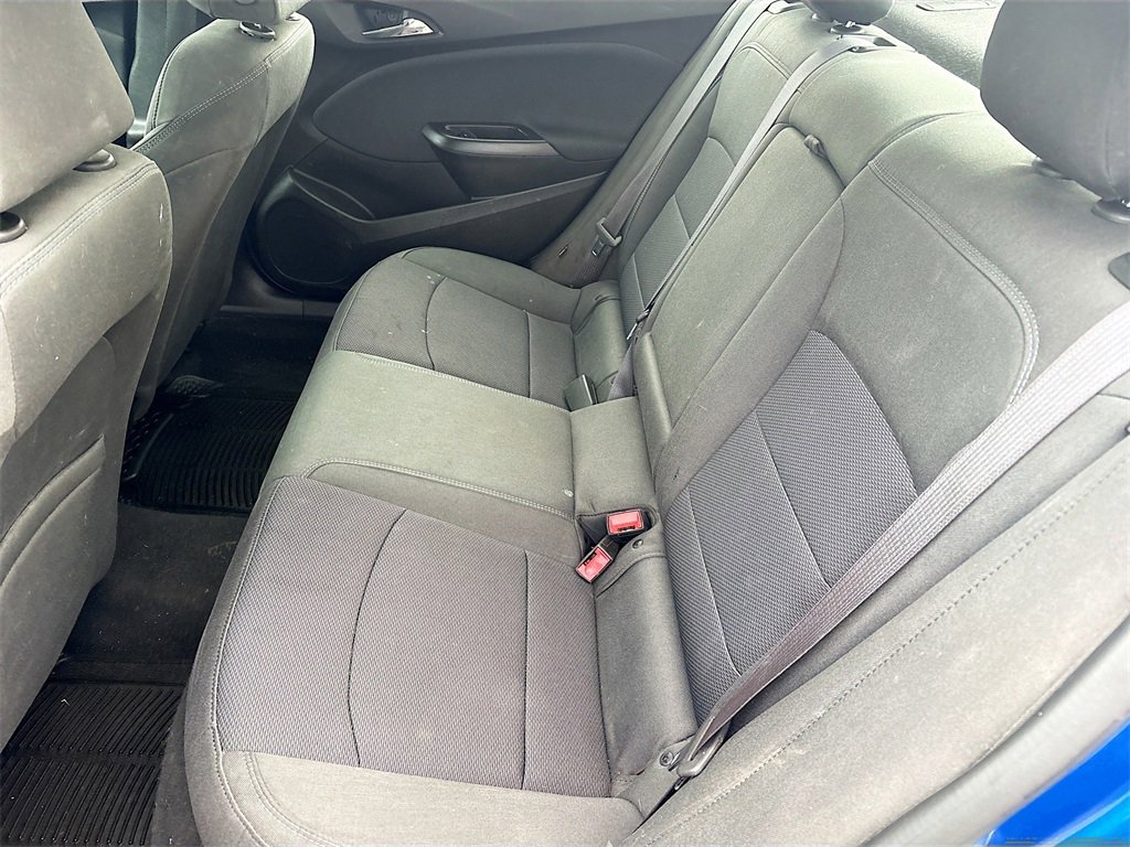 Used 2017 Chevrolet Cruze LT w/ Convenience Package image 23