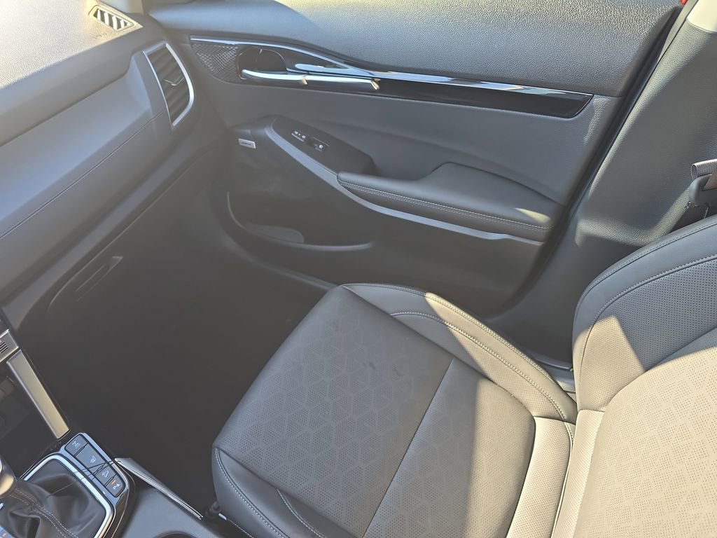 New 2026 Kia Seltos SX image 18