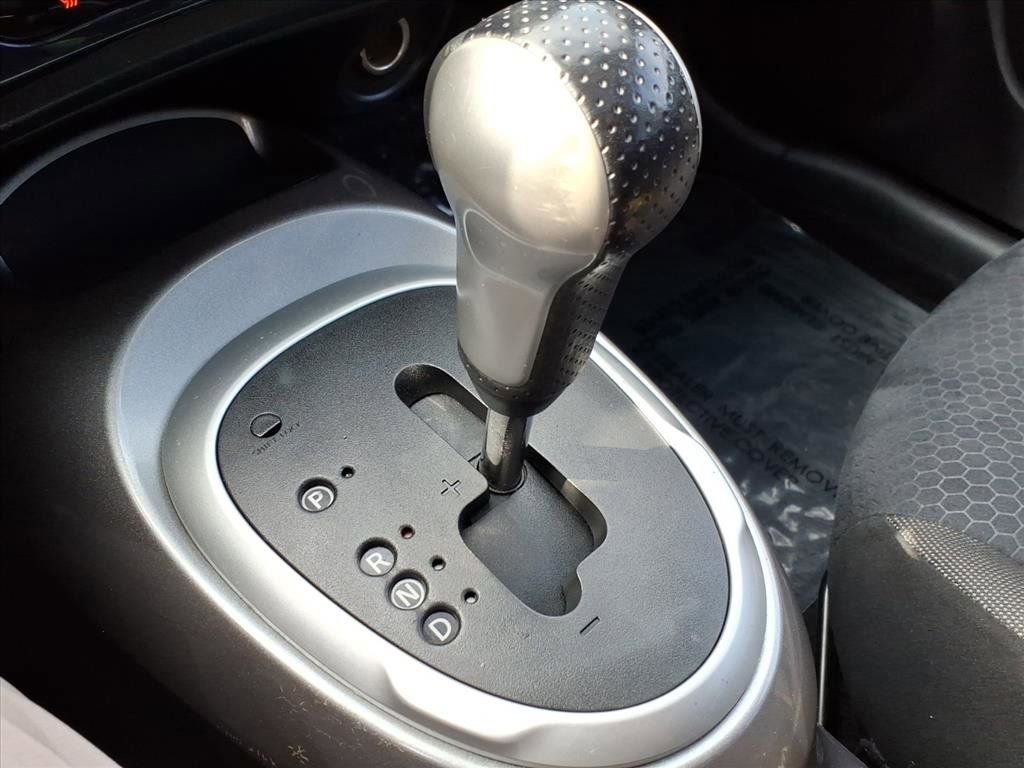 Used 2012 Nissan Juke SV image 17