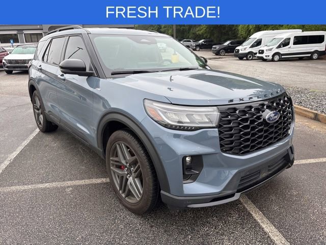 Used 2025 Ford Explorer ST-Line w/ Premium Package RWD image 1