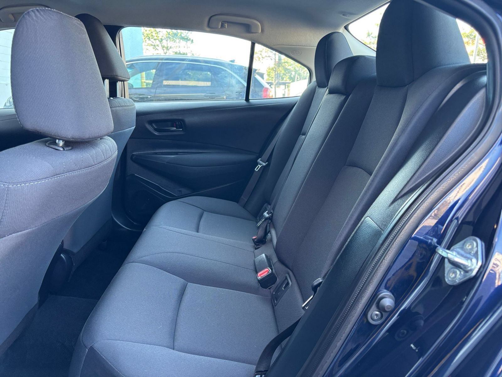 Used 2025 Toyota Corolla LE FWD image 20