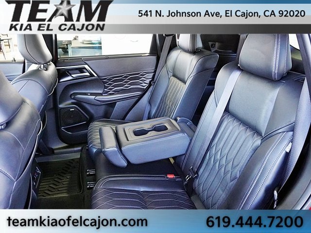 Used 2025 Mitsubishi Outlander SEL image 19