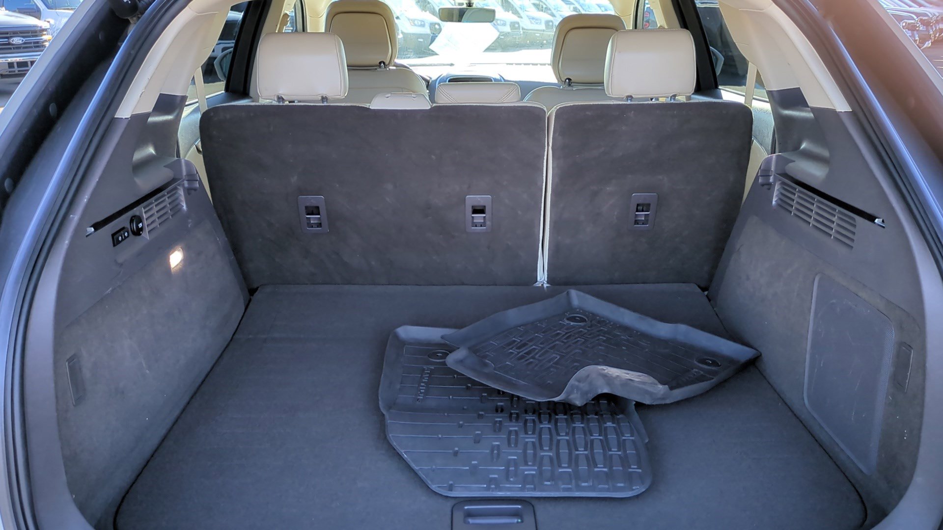 Used 2020 Lincoln Nautilus Reserve w/ Equipment Group 201A image 31