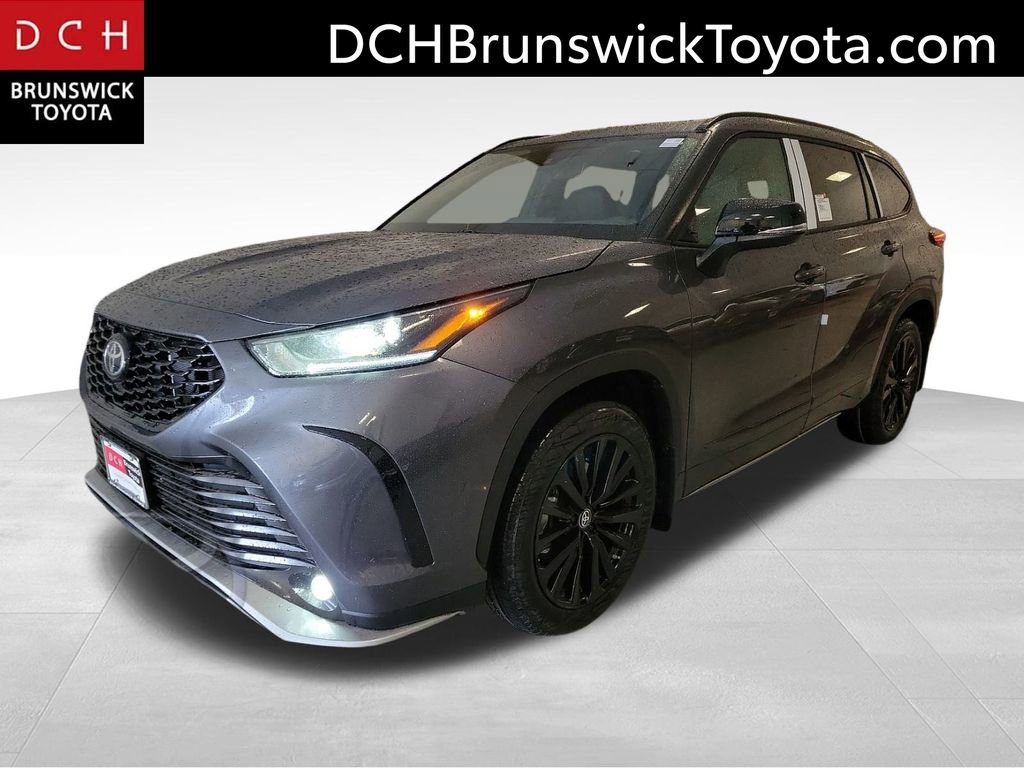 Used 2023 Toyota Highlander XSE
