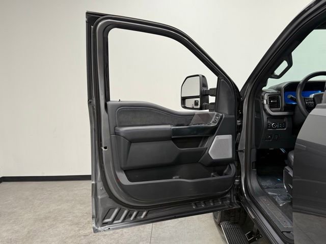 New 2025 Ford F350 Platinum w/ FX4 Off-Road Package image 12