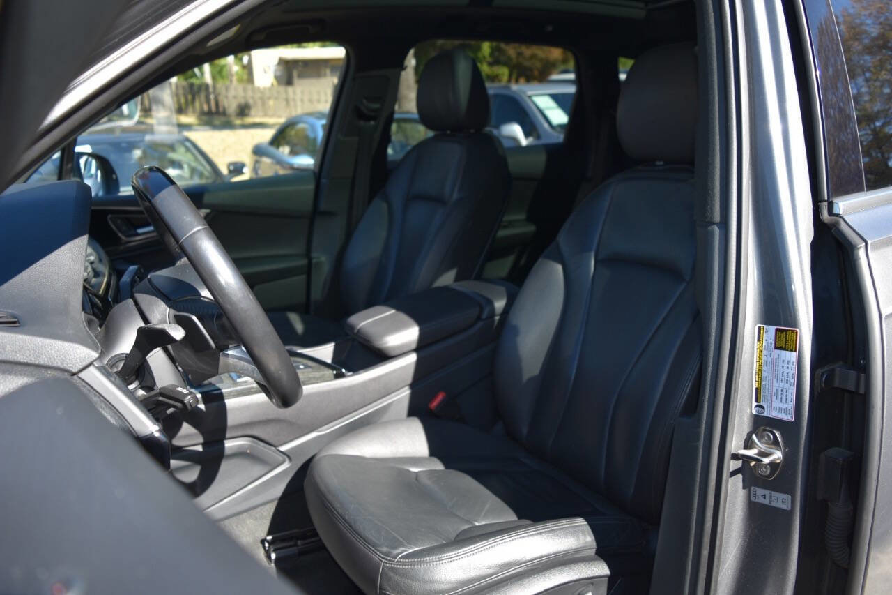 Used 2017 Audi Q7 2.0T Premium AWD/4WD image 62